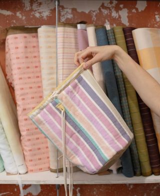 Příležitost ušít si radost nebo dárek do konce roku? ✨ 17.12. Základy šití ✨ 14.12. Kalhotky ✨ libovolně Vánoční šicí...